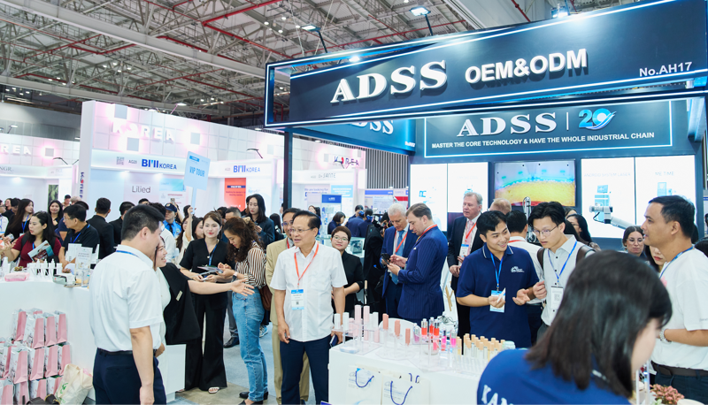 Quang cảnh tại triển lãm Vietbeauty, Cosmobeauté Vietnam và Beautycare Plus 2025.