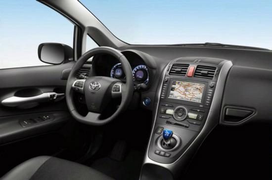 Toyota Auris HSD đã chính thức lăn bánh - Ảnh 4