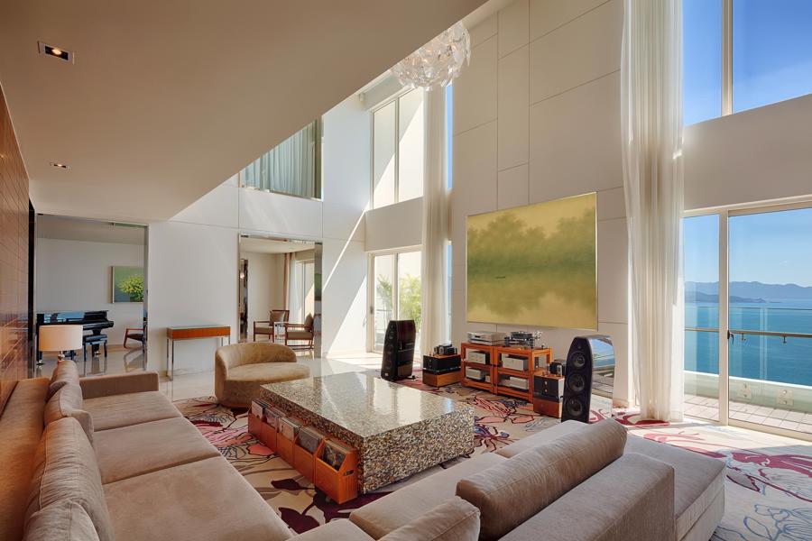 Cận cảnh căn Penthouse giá hàng triệu USD tại thành phố biển Nha Trang - Ảnh 2.