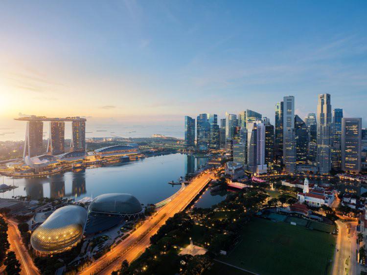 Cuộc sống xa xỉ của giới giàu Singapore - Ảnh 1.