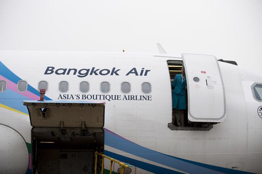 Thao túng cổ phiếu, tỷ phú Bangkok Airways bị cấm điều hành công ty niêm yết - Ảnh 1.
