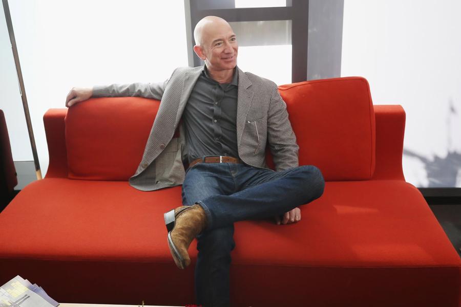 &quot;Nỗi ám ảnh khách hàng&quot; của Jeff Bezos giúp Amazon thành công ty 1.600 tỷ USD thế nào? - Ảnh 2.