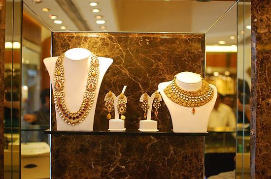 “Đột nhập” chợ vàng lớn nhất Ấn Độ - Ảnh 10
