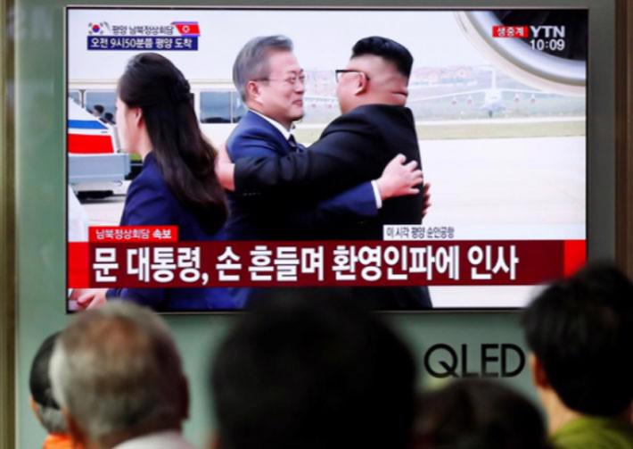Chùm ảnh Triều Tiên hồ hởi đón Tổng thống Hàn Quốc sang thăm - Ảnh 12.