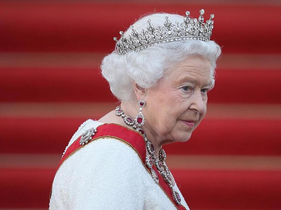 11 Queen Elizabeth II, UK