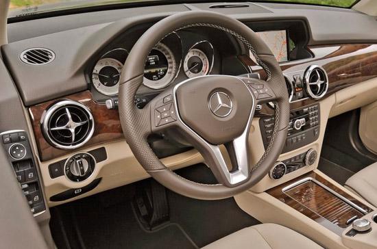 Mercedes-Benz GLK 2013: Duyên dáng và an toàn hơn - Ảnh 10