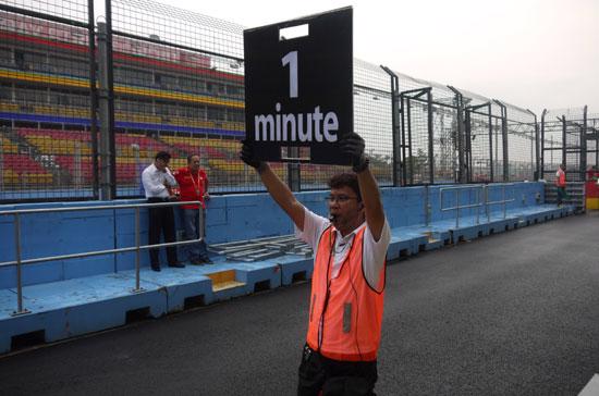 Cận cảnh trường đua tốc độ KF1 ở Singapore - Ảnh 13