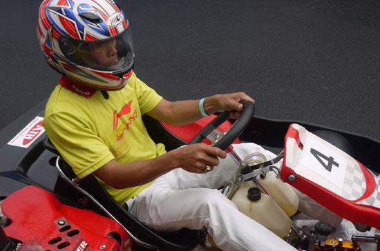 Cận cảnh trường đua tốc độ KF1 ở Singapore - Ảnh 14