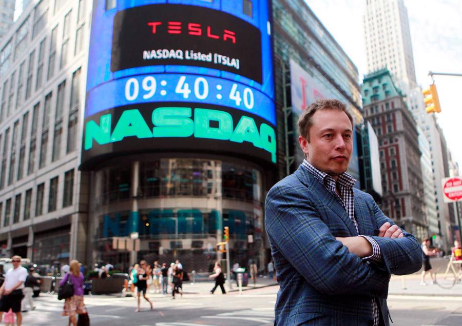 Tesla: Các dấu mốc quan trọng và sự bốc đồng của CEO Elon Musk - Ảnh 14.