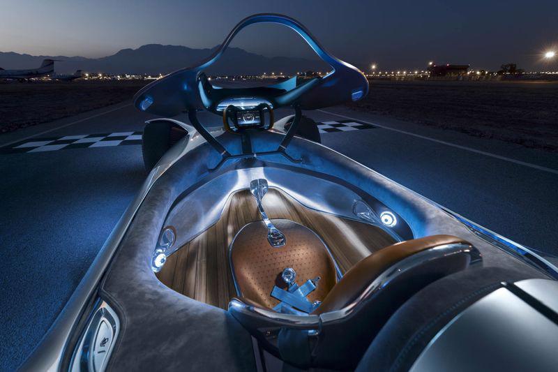 Mercedes ra mắt mẫu xe điện tương lai lấy cảm hứng từ xe đua - Ảnh 2.