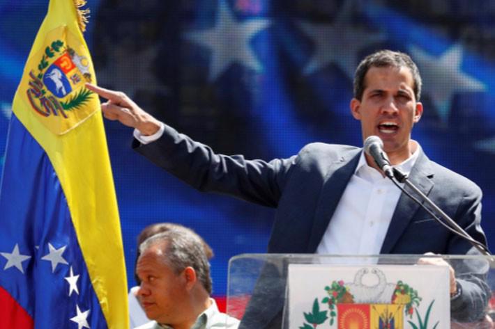 Đối mặt sức ép lớn, Tổng thống Venezuela đề nghị bầu cử Quốc hội sớm - Ảnh 2.