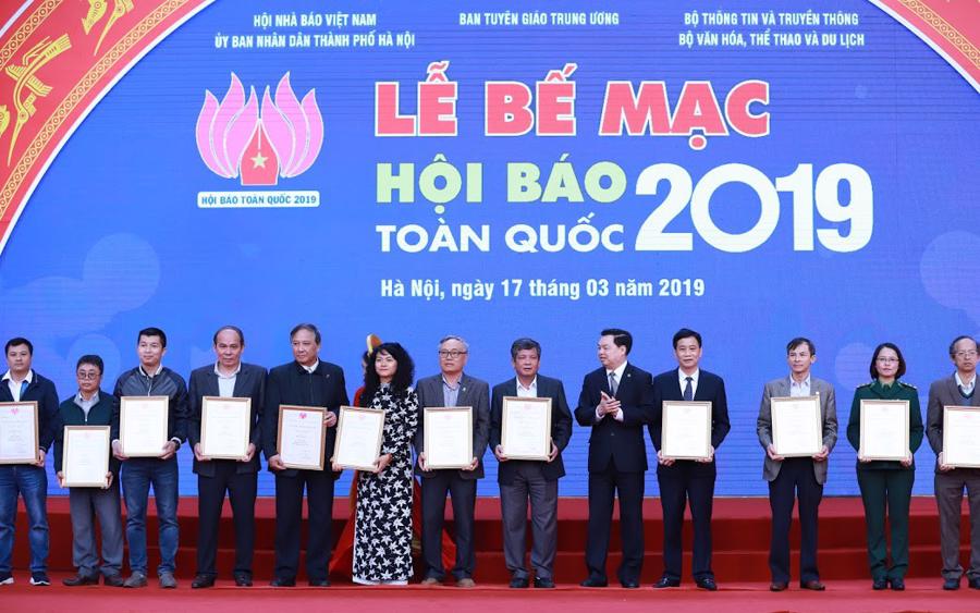 Thời báo Kinh tế Việt Nam giành 3 giải thưởng tại Hội báo toàn quốc 2019 - Ảnh 1.