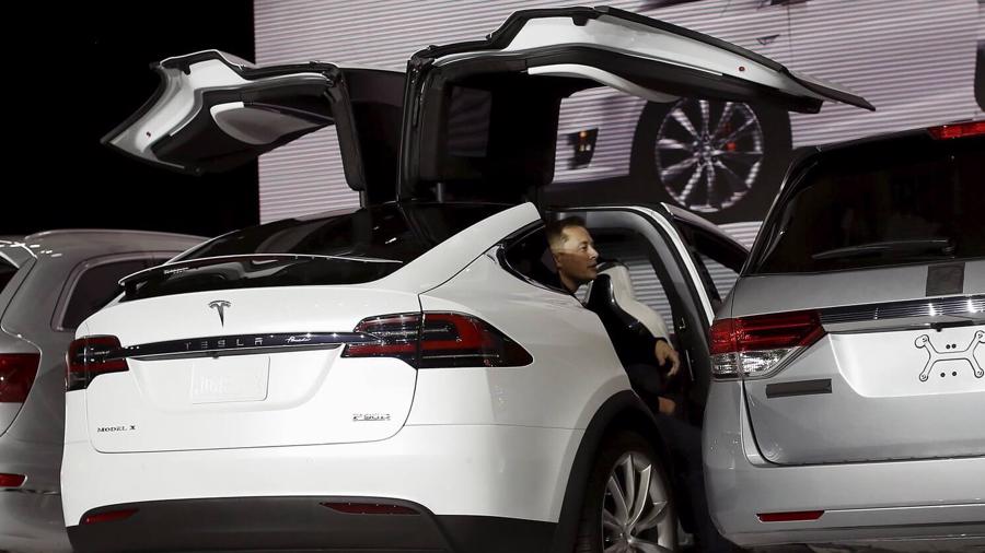 Tesla: Các dấu mốc quan trọng và sự bốc đồng của CEO Elon Musk - Ảnh 20.