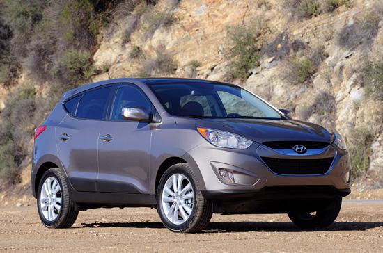 Hyundai Tucson 2013 thêm trang bị, cộng giá 71 USD - Ảnh 1