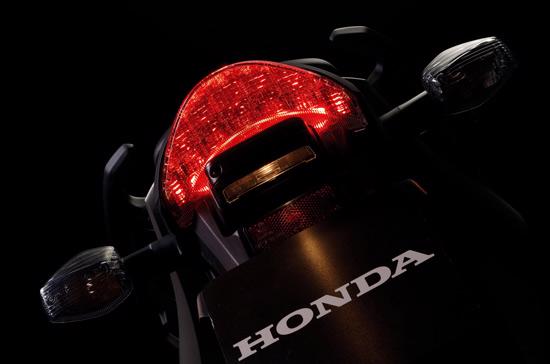 “Ong chúa” Honda CB600F có mặt tại Việt Nam - Ảnh 7