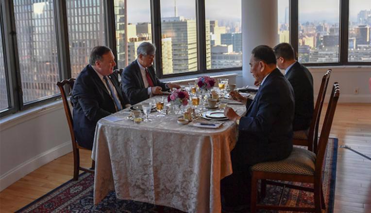 Tướng Triều Tiên ăn tối với Ngoại trưởng Mỹ ở New York - Ảnh 1.