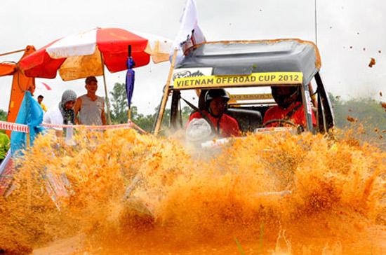 Vào “chảo lửa” đua xe địa hình lớn nhất Việt Nam - Ảnh 5