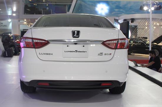 Luxgen5 sedan: Xe “sành” công nghệ - Ảnh 3