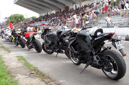 Loạt môtô “khủng” tại Danang Bikes Fest - Ảnh 3