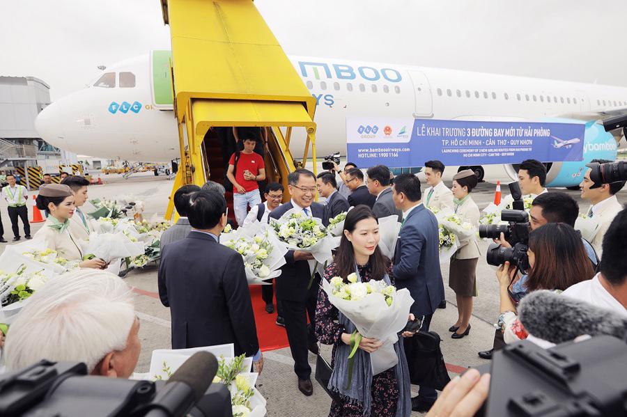 Thủ tướng cắt băng khai trương 3 đường bay từ Hải Phòng của Bamboo Airways - Ảnh 1.