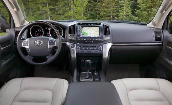 Toyota tung Land Cruiser thế hệ mới ra thị trường - Ảnh 3