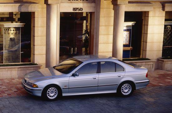 5 dấu mốc lịch sử của BMW 5 Series - Ảnh 4