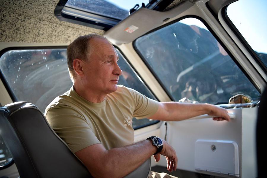 Sức khỏe Tổng thống Putin qua những bức ảnh nghỉ hè ở Siberia  - Ảnh 6.