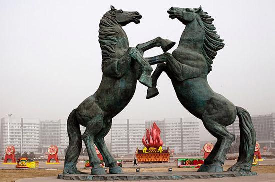 Thăm “thành phố ma” lớn nhất Trung Quốc - Ảnh 6