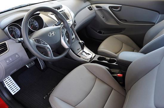 Hyundai Elantra coupe 2013: Thay da đổi thịt  - Ảnh 5
