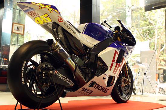 "Siêu mô tô" vô địch giải MotoGP 2009 đến Hà Nội - Ảnh 3