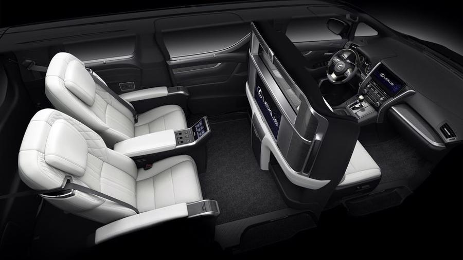 Lexus ra mắt xe chở khách với nội thất xa xỉ - Ảnh 6.