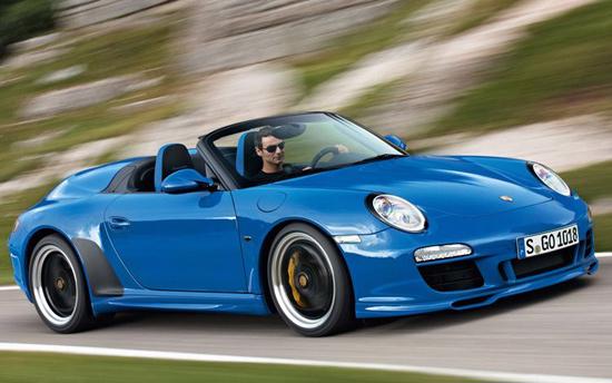 “Tia chớp xanh” Porsche 911 Speedster xuất hiện - Ảnh 1