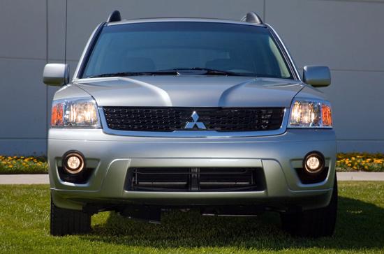 Mitsubishi Endeavor “tái xuất” với thiết kế mới - Ảnh 1