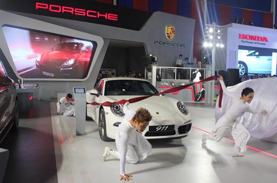 Porsche mang ba dòng xe tới Vietnam Motor Show 2012 - Ảnh 1