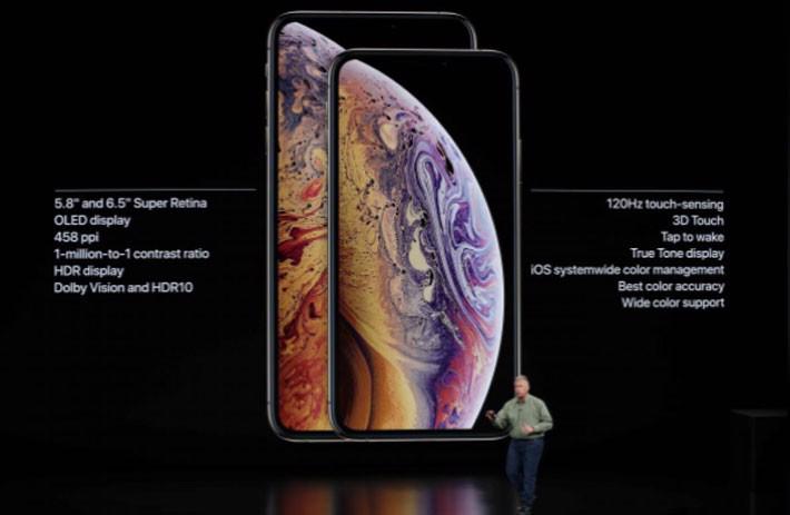 Cận cảnh sự kiện giới thiệu loạt iPhone, Watch mới ở trụ sở Apple - Ảnh 9.