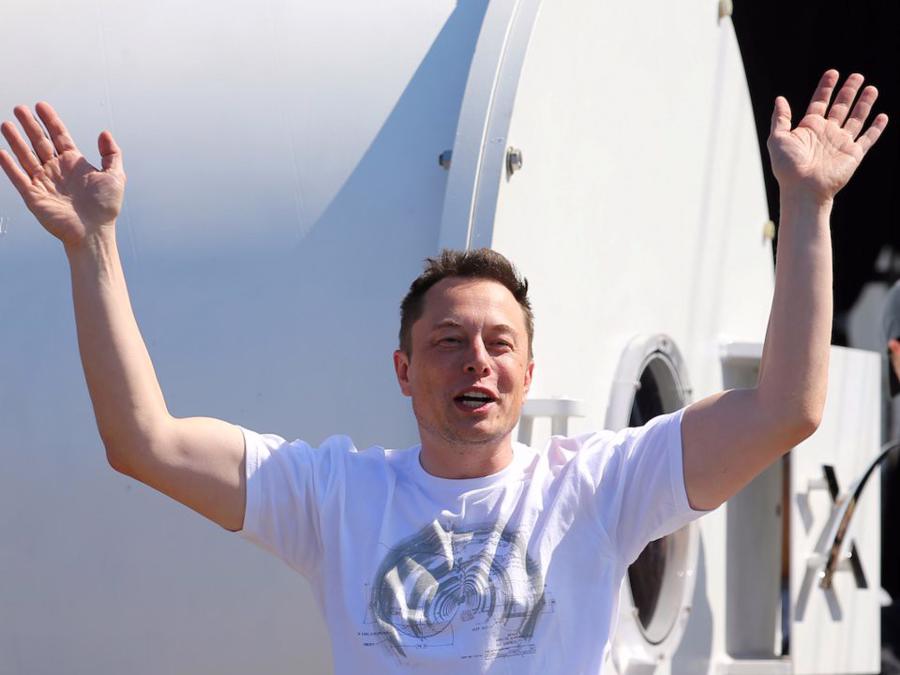 Elon Musk tiêu khối tài sản hơn 23 tỷ USD như thế nào? - Ảnh 4.