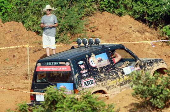 Ấn tượng đua xe địa hình tại Việt Nam - Ảnh 2