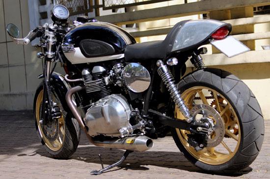 Vẻ hoài cổ của môtô độ Triumph Thruxton Café Racer - Ảnh 1