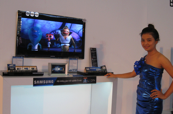 Cuộc trình diễn TV 3D đầu tiên tại Hà Nội - Ảnh 1