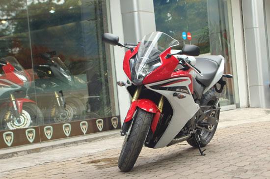 Honda CBR600F ABS 2011 đầu tiên tại Việt Nam - Ảnh 1