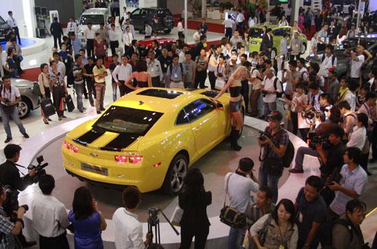Hụt hẫng Vietnam Motor Show 2011 - Ảnh 3