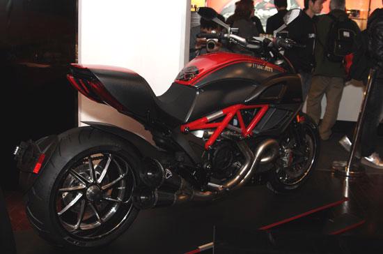 Ducati Diavel sắp về Việt Nam với giá hơn 600 triệu - Ảnh 1