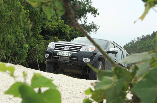 Bước tiến mới của mẫu SUV bán chạy Ford Everest 2009 - Ảnh 1