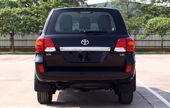 Toyota đưa thêm 2 xe nhập khẩu mới về Việt Nam - Ảnh 4