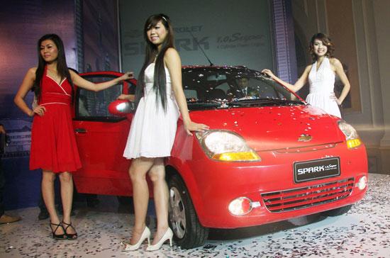 Top 10 xe hơi đắt khách nhất Việt Nam nửa năm qua - Ảnh 9