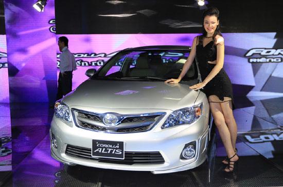 Điểm mặt dàn “sao” Toyota tại Vietnam Motor Show 2012 - Ảnh 3