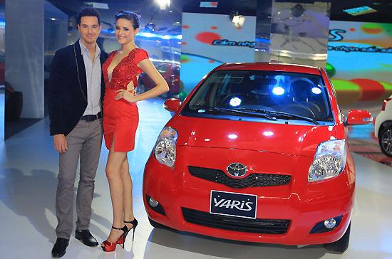Điểm mặt dàn “sao” Toyota tại Vietnam Motor Show 2012 - Ảnh 5