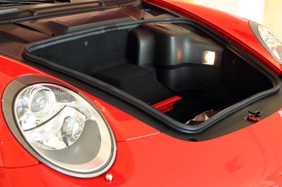 Những điều thú vị về siêu xe Porsche 911 Carrera Cabriolet - Ảnh 9