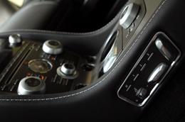 Đánh giá Aston Martin Rapide: “Nữ hoàng”… thiếu đất diễn  - Ảnh 14