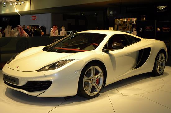 Siêu xe đọ dáng tại Dubai Motor Show - Ảnh 14